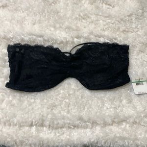 Black lace bandeau